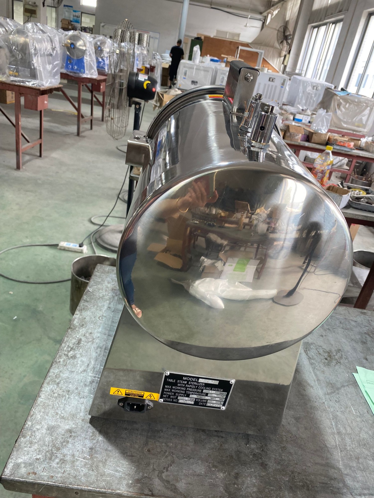 TM-T16J Autoclave